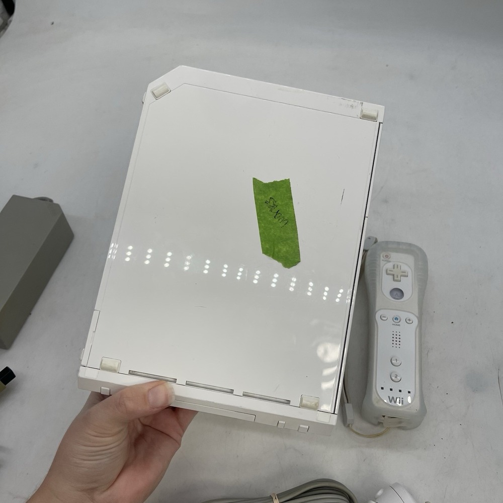 Nintendo Wii Replacement Gamecube Compatible RVL-001 Tested Works Console ONLY - Picture 9 of 11